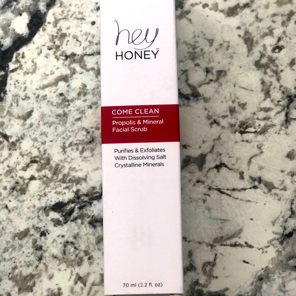 Hey Honey Propolis and Mineral Facial Scrub